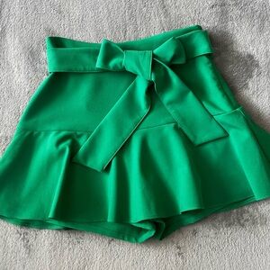 Zara Green Bow Trim Skorts